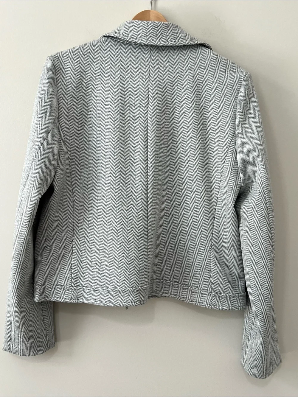Ann Taylor Grey Herringbone Knit Moto Jacket Size M Transitional corporate Chic
